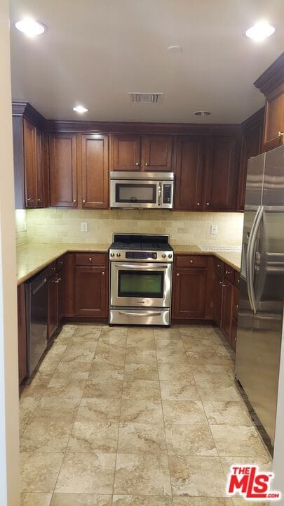 Photo - 1726 S Bentley Ave Unidad 304