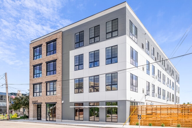 Avant Apartments