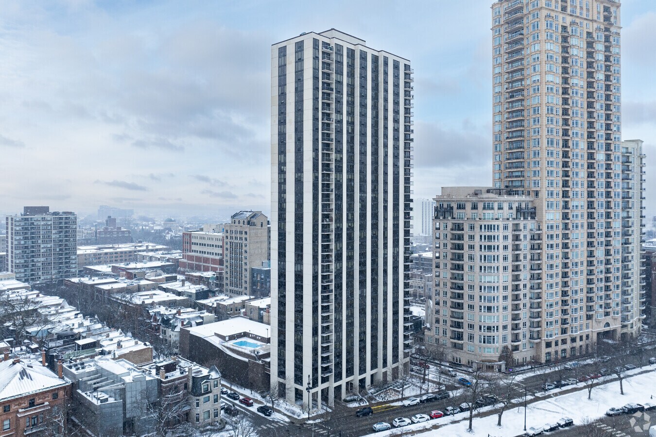 Primary - 2500 N Lakeview Ave