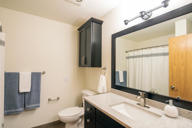 Photo - Butler Plaza