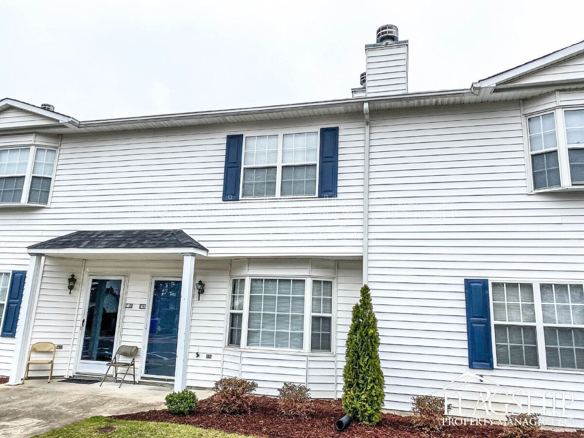 Photo - 1015 Spring Forest Rd