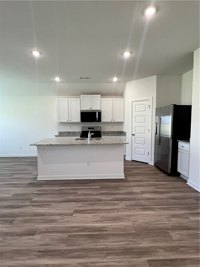 Photo - 3010 Amarillo Way