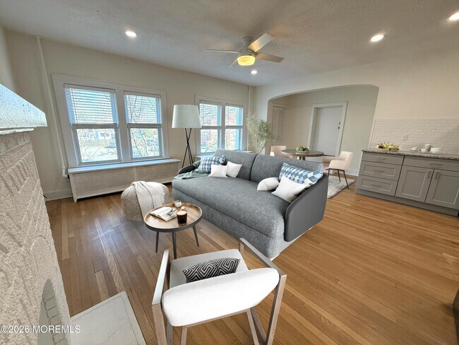 Photo - 1409 Wickapecko Dr Unidad A