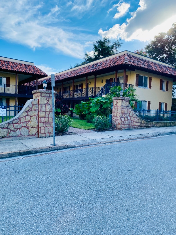 Photo - 7 Oak St Unidad 203