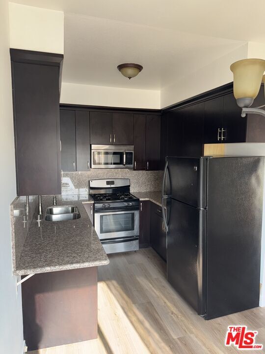 Photo - 3727 Watseka Ave Unit 7
