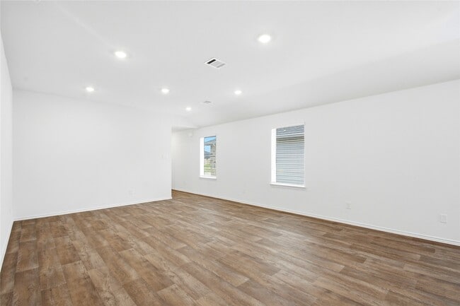 Photo - 3014 Liams Tower Ln.