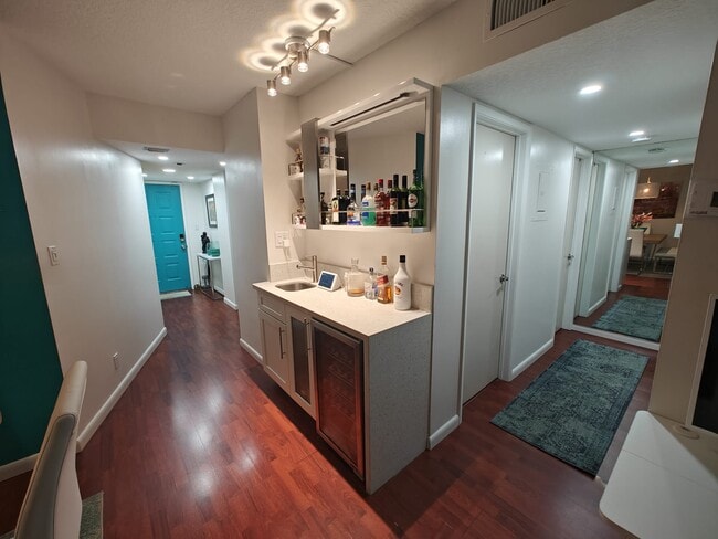 Photo - 2208 S Cypress Bend Dr Unit Penthouse 503