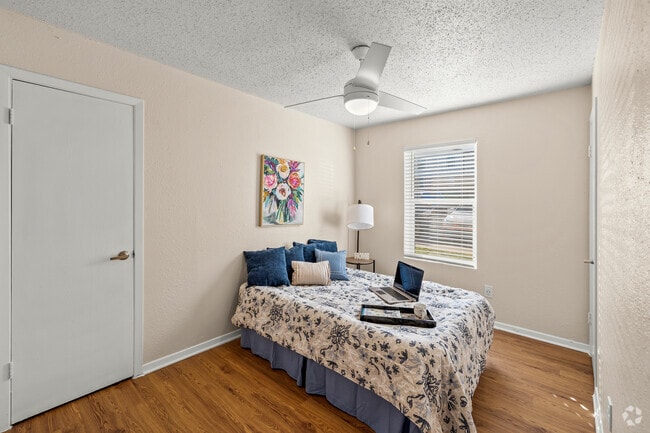 2BR, 1BA - 691SF- Second Bedroom