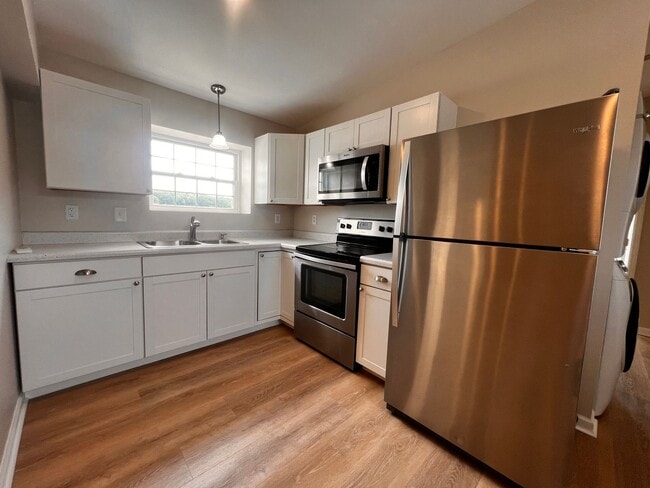 Photo - 20 Marina Dr Unit Apt 2