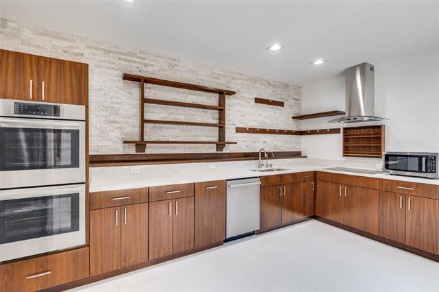 Photo - 10543 Pagewood