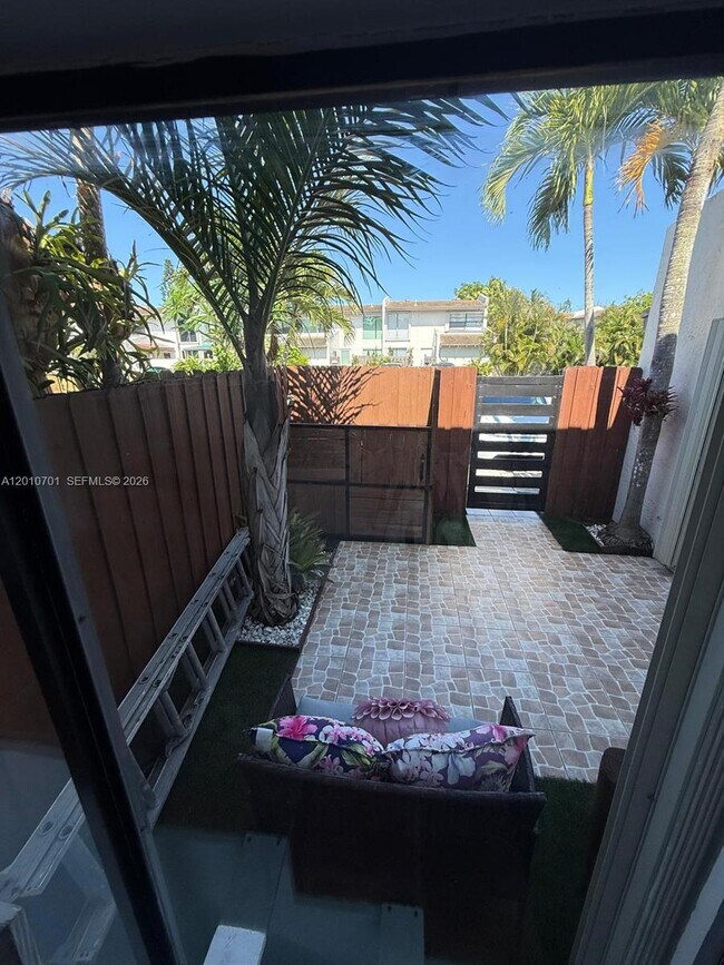 Photo - 6524 SW 114th Ave