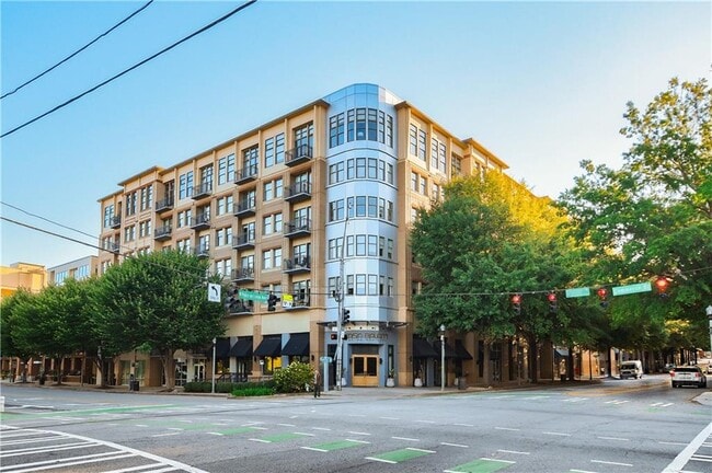 Building Photo - 201 W Ponce de Leon Ave Unit 515
