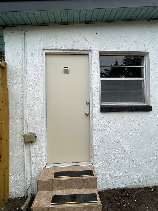 Photo - 11630 Cameron St Unit C