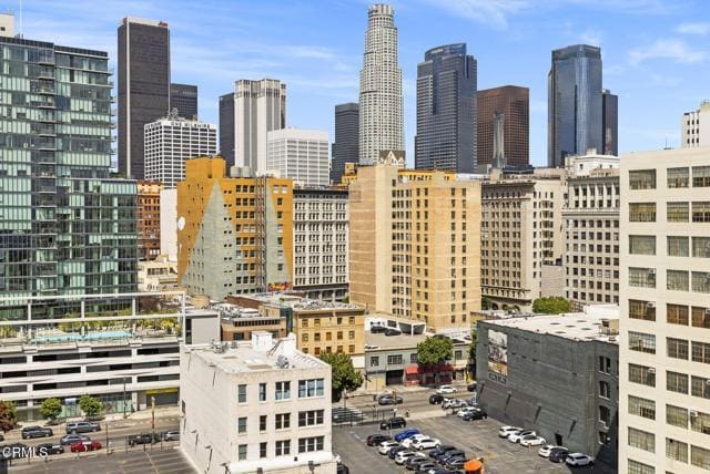 Photo - 746 S Los Angeles St