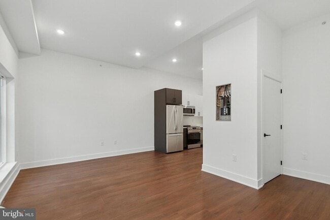 Photo - 501 Washington Ln Unit 204