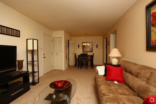 Oak Forest Apartments For Rent in Saint Louis, MO