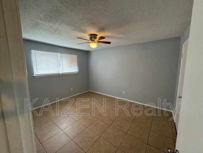 Photo - 151 N Belvedere Blvd