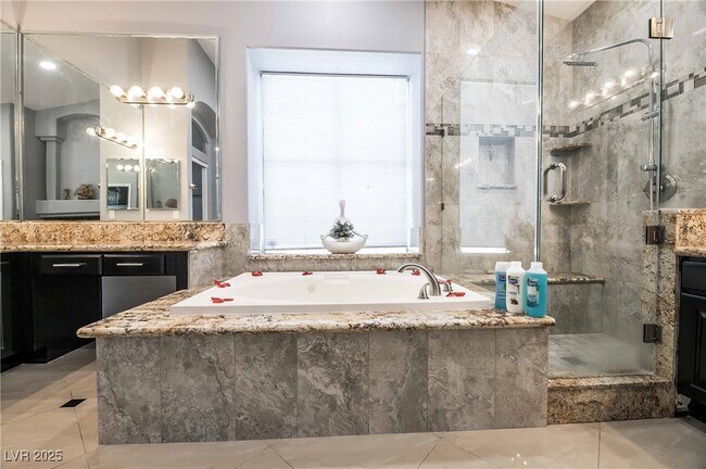 Photo - 1400 Castle Crest Dr