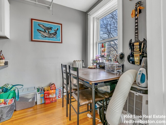 Photo - 1607 Commonwealth Ave
