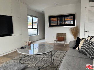 Photo - 932 N Alfred St