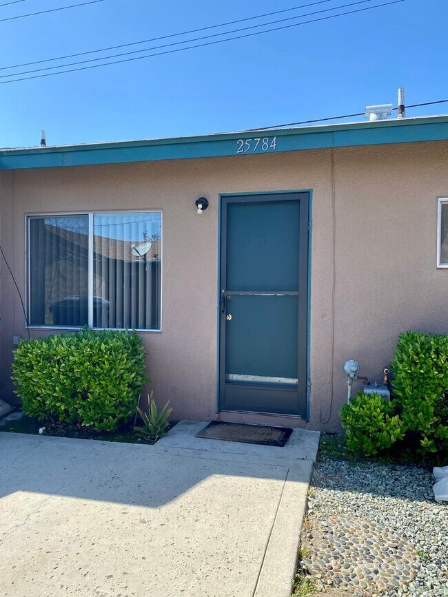 J &amp; R Properties-4th Street - J &amp; R Properties-4th Street Apartment Unit 25784