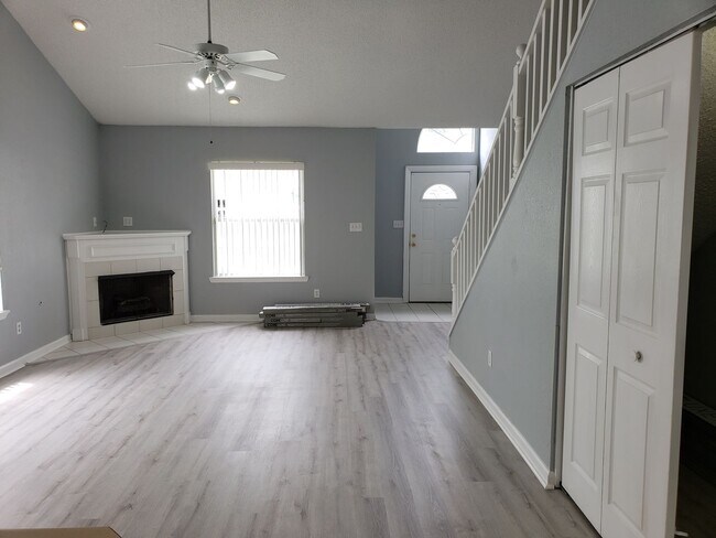 Photo - 3 bedroom townhome for rent in NE Tallahassee, wood floors, fenced yard available early July 2026...