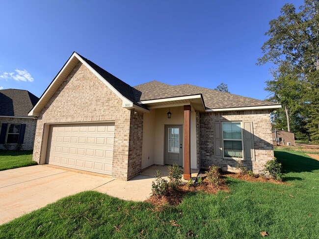 Building Photo - 300 Babineaux Ln