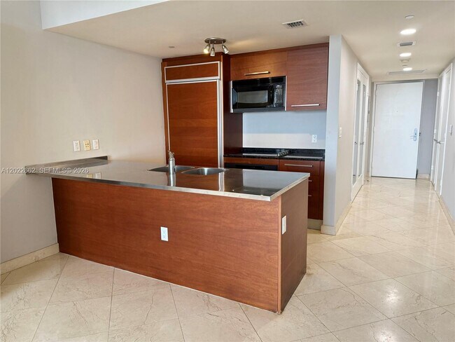Photo - 1850 S Ocean Dr Unit 4009