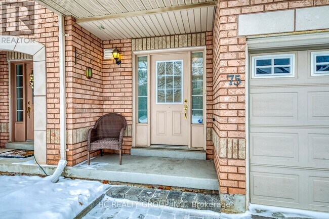 Photo - 1489 Heritage Way