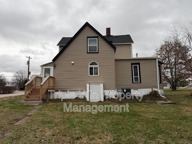 Photo - 307 State Hwy 47