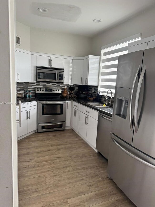 Photo - 14621 Balgowan Rd Unit 105-3