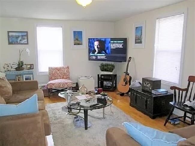Photo - 5 Clyde St Apartments Unit 1