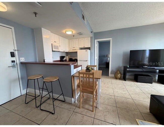 Photo - 6165 Carrier Dr Unit 1903