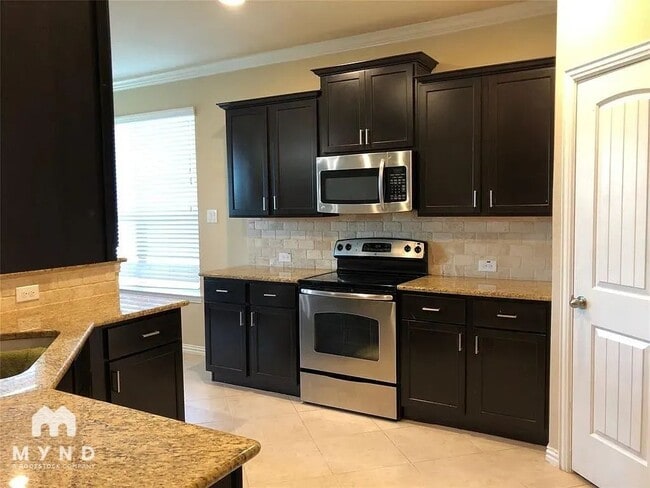 Photo - 5813 Valley Haven Way