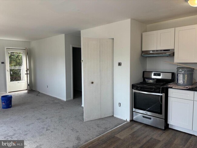 Photo - 3314 S Keswick Terrace Unit 2