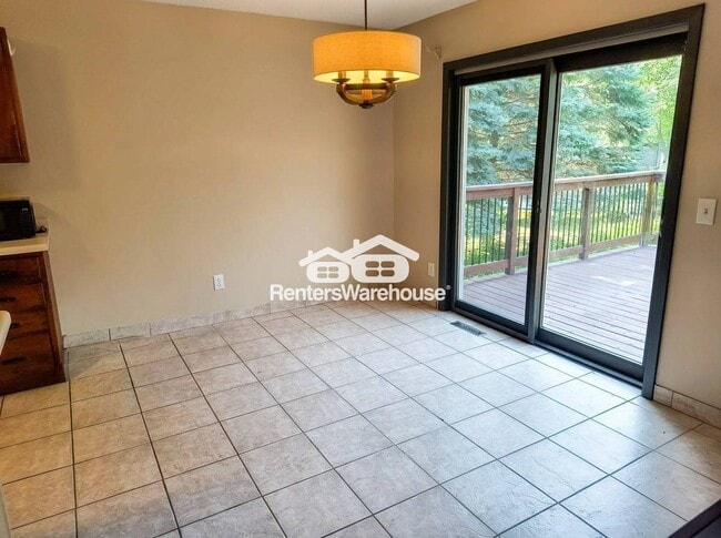 Photo - 9638 172nd St W