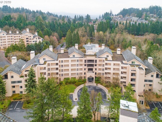 Quintet Condo, 1br 1bth 707 SQ FT, backs t... - Quintet Condo, 1br 1bth 707 SQ FT, backs t...