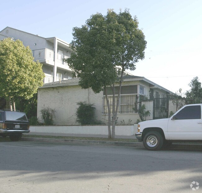 1510 Freeman Ave