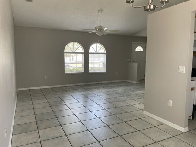 Photo - 2830 Ascot Ln