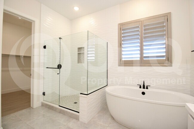 Photo - 4411 W Park View Ln