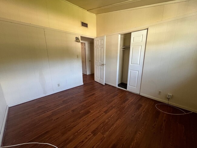 Photo - 520 W Main St