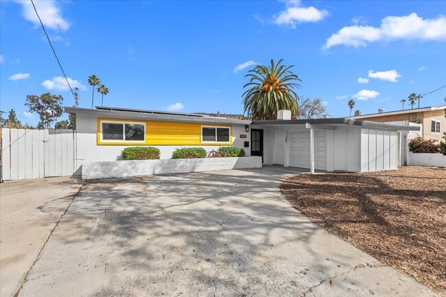 Building Photo - 9255 Fairlawn St Rental