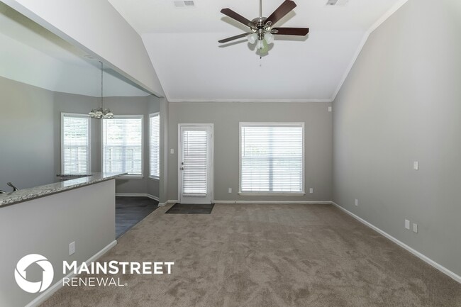Photo - 1113 Averett Ln