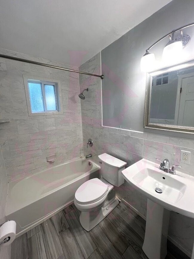 Photo - Charming 3-Bedroom 1 Bath Home in Florissant