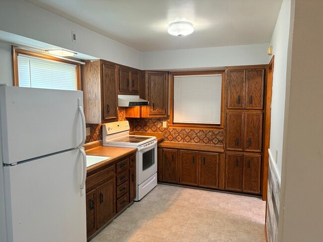 700 S Division St Unit 700 S Division Apt A
