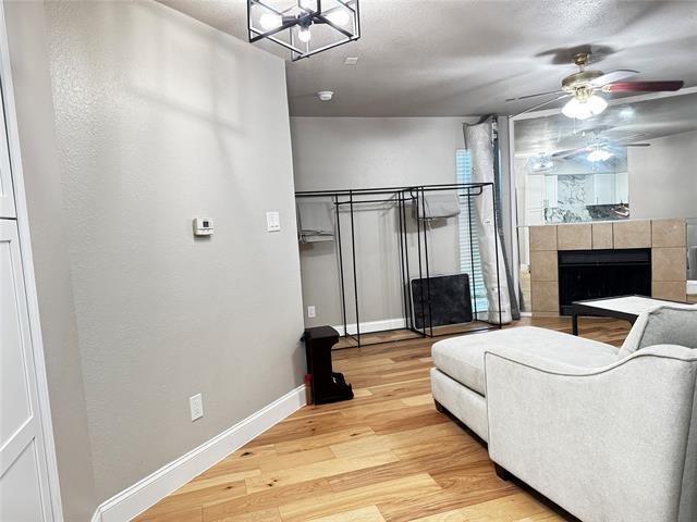 Photo - 9833 Walnut St Unit 106