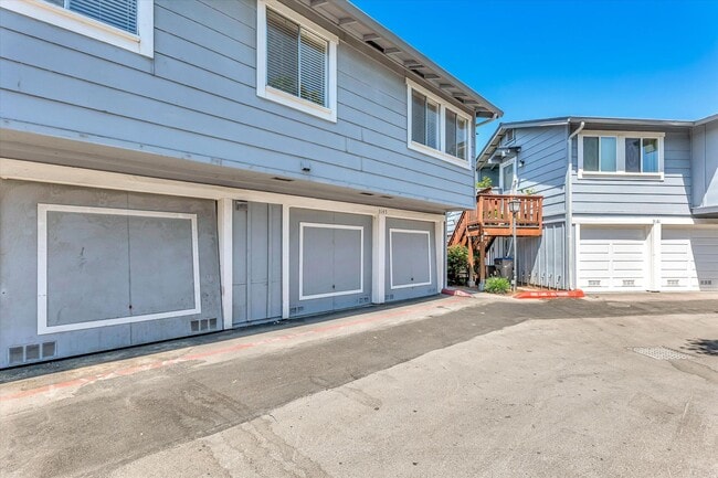 Photo - 3145 Shofner Pl