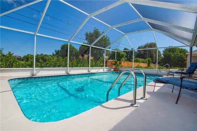 Photo - 110 Duban St