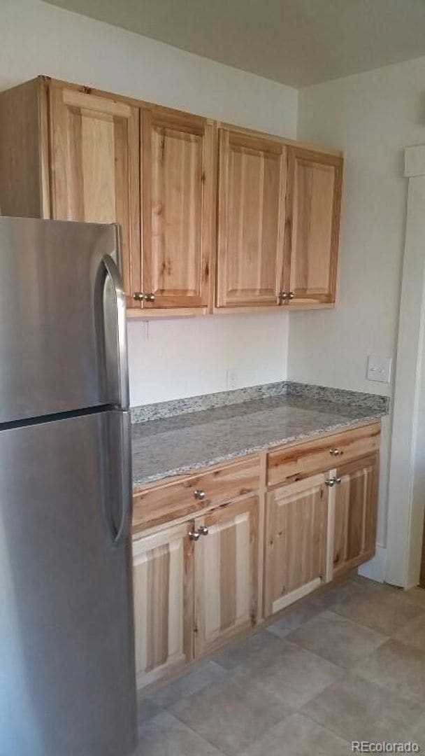 Photo - NICE 4-BEDROOM DUPLEX UNIT WITH GARAGE IN SUNNYSIDE! WATER, SEWER & TRASH INCLUDED!