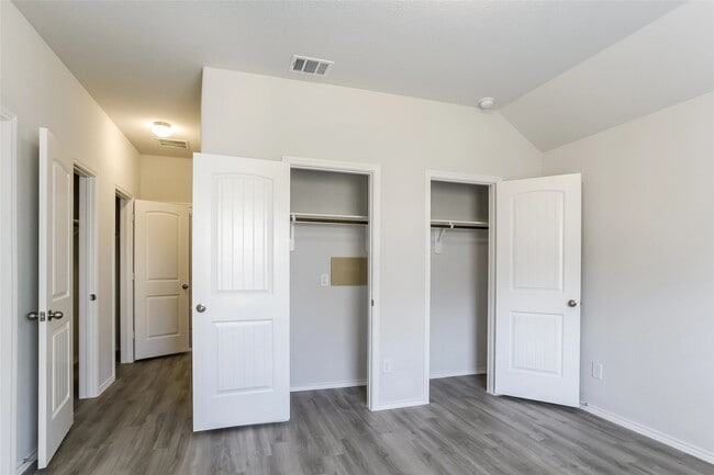 Building Photo - 25759 Hazy Elm Ln Rental
